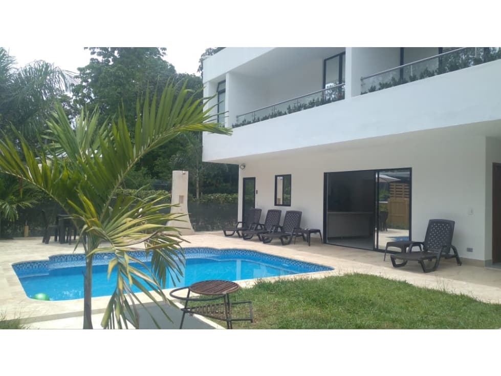 Casa en Venta Sector La Playita en Santa Fe de Antioquia - 1