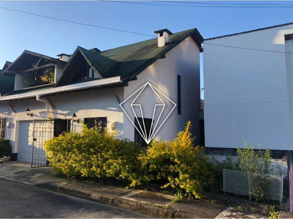 CASA EN VENTA EN EL CARMEN DE VIBORAL ANTIOQUIA - 1