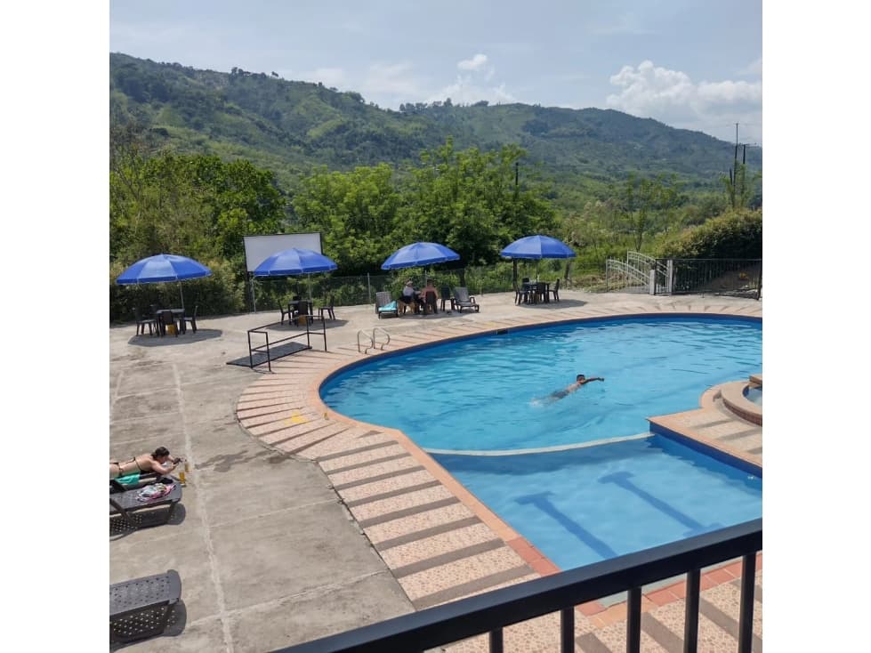 Venta Finca Hotel Marsella Risaralda - 1