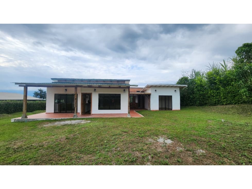 Casa Campestre en Venta Ulloa Valle - 1