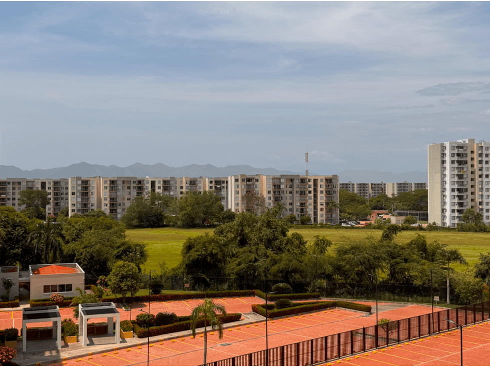 Apartamento para Remodelar en Venta - Ricaurte, Cundinamarca - 1