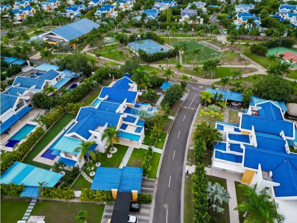 En Venta Casa Campestre en Condominio Palma Real (Restrepo) - 1