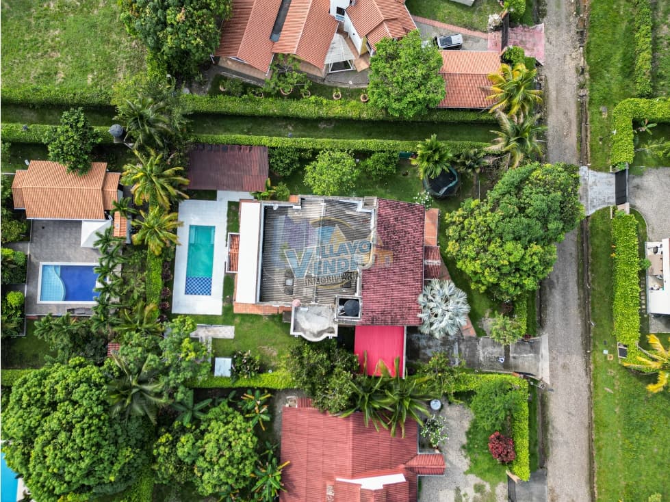 En Venta Casa campestre en Condominio caracoli Villavicencio - 1