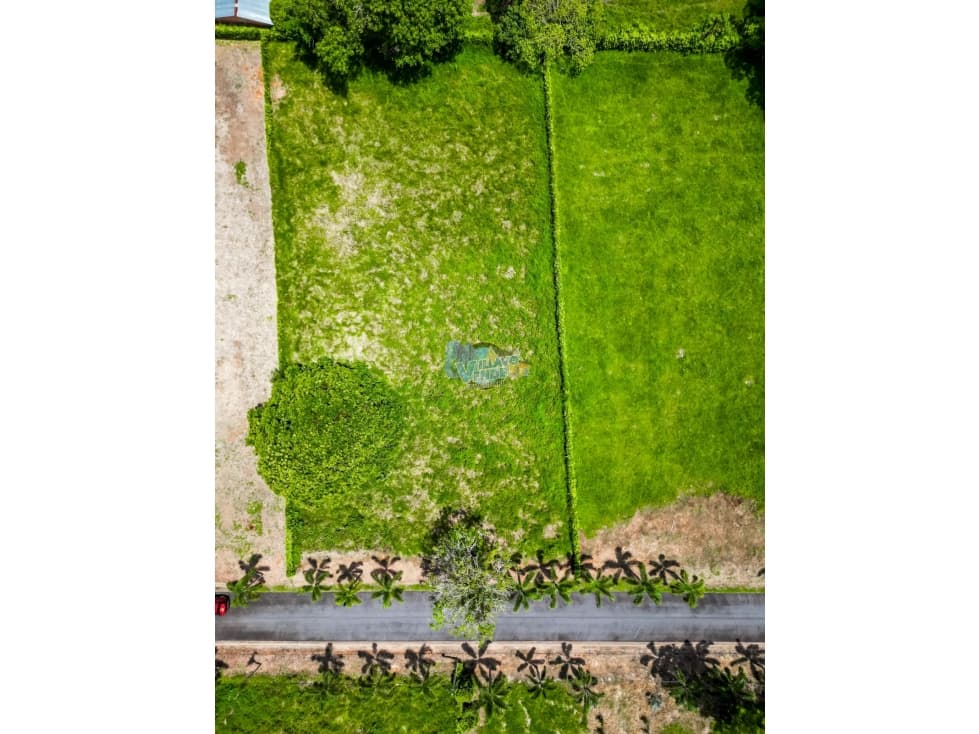 Lote en Restrepo 2.200 m² con licencia lista - 1