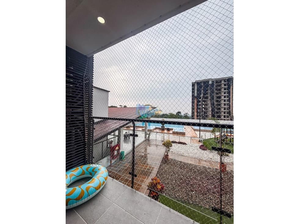 En Venta Apartamento en Conjunto Colina Campestre (Sector Serramonte) - 1