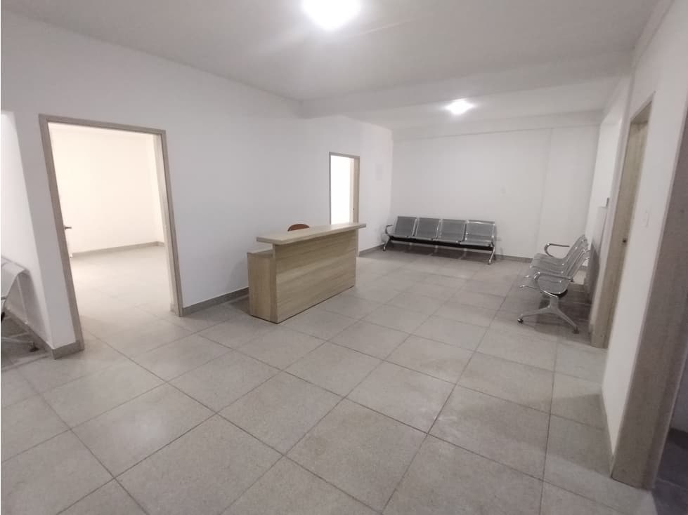 LOCAL EN ALQUILER EN PLAMIRA PARA CONSULTORIOS U OFICINAS IPS CENTRO - 1