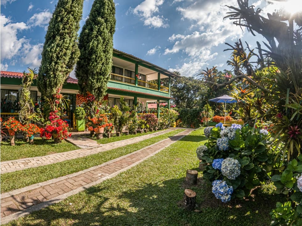 Se vende finca turística en Montenegro, Quindío - 1