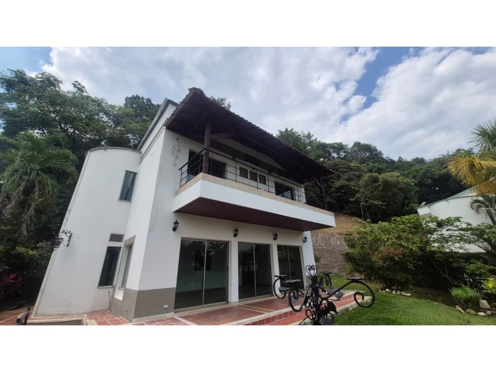 ARRIENDO CASA CAMPESTRE VIA ACACIAS - 1