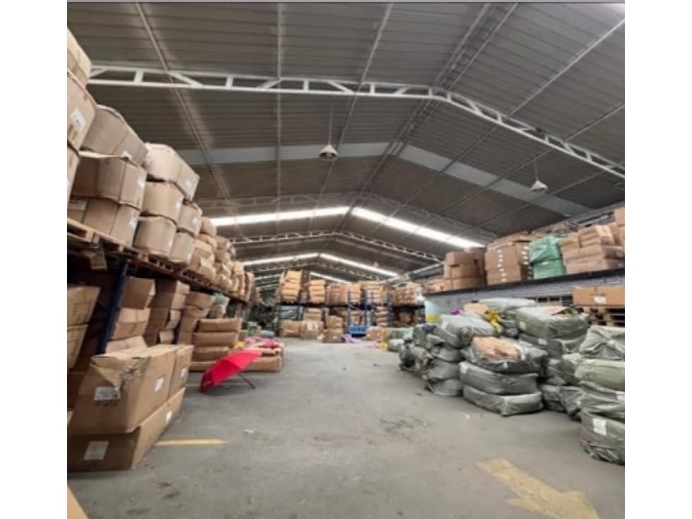 BODEGA EN VENTA EN BOGOTA-Puente Aranda 1.050 m2 - 1