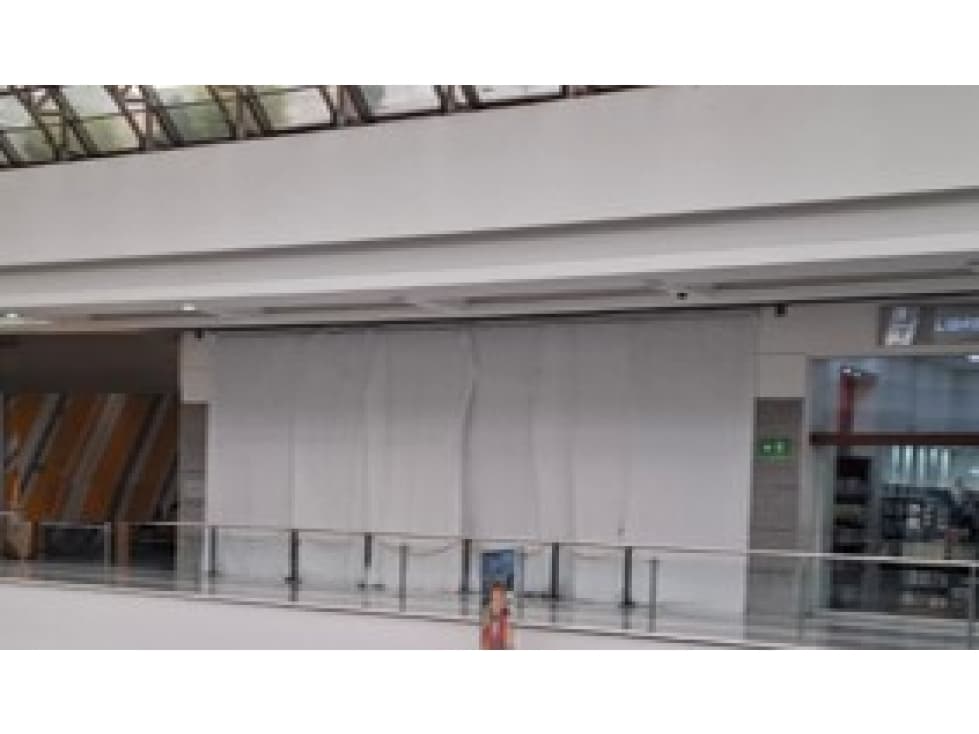 LOCAL EN ARRIENDO EN Via Siberia 1.400 m2 - 1