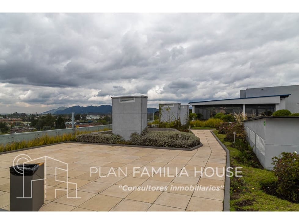 Excelente Oficina en Cajicá en 6 piso, hermosa vista - 1