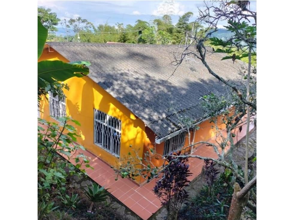 Vendo Finca Descanso o rentas cortas La mesa Cundinamarca. 1280 M2. - 1