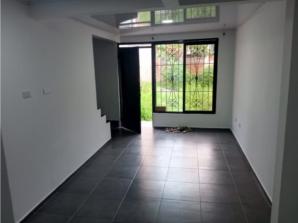 CASA VENTA CHINCHINA EL PARAISO - 1