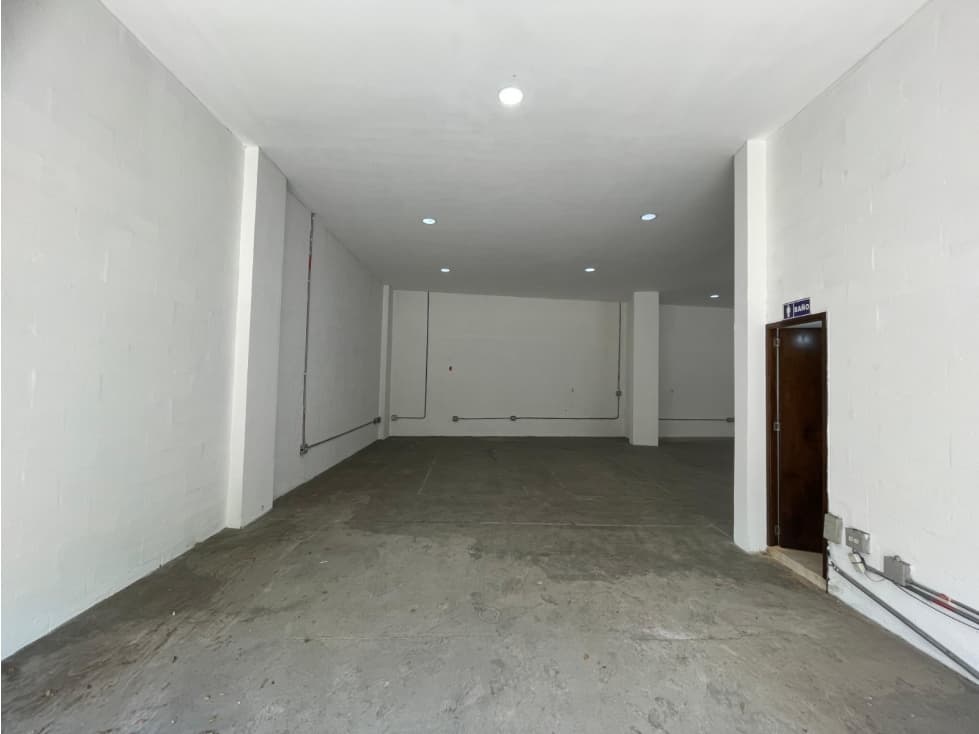 Venta Local Comercial Envigado, Primavera - 1