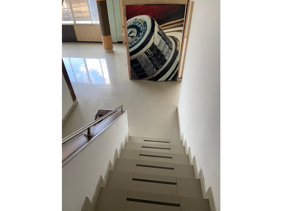 HOTEL O EDIFICIO COMERCIAL EN ARRIENDO Y VENTA EN EL CENTRO - 1