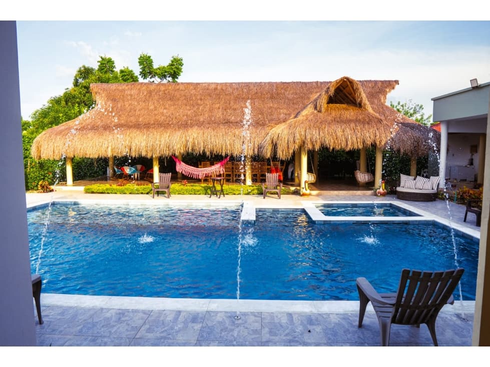 ARRIENDA HERMOSA CASA FINCA POR DIAS - VIA EL SABANAL - 1