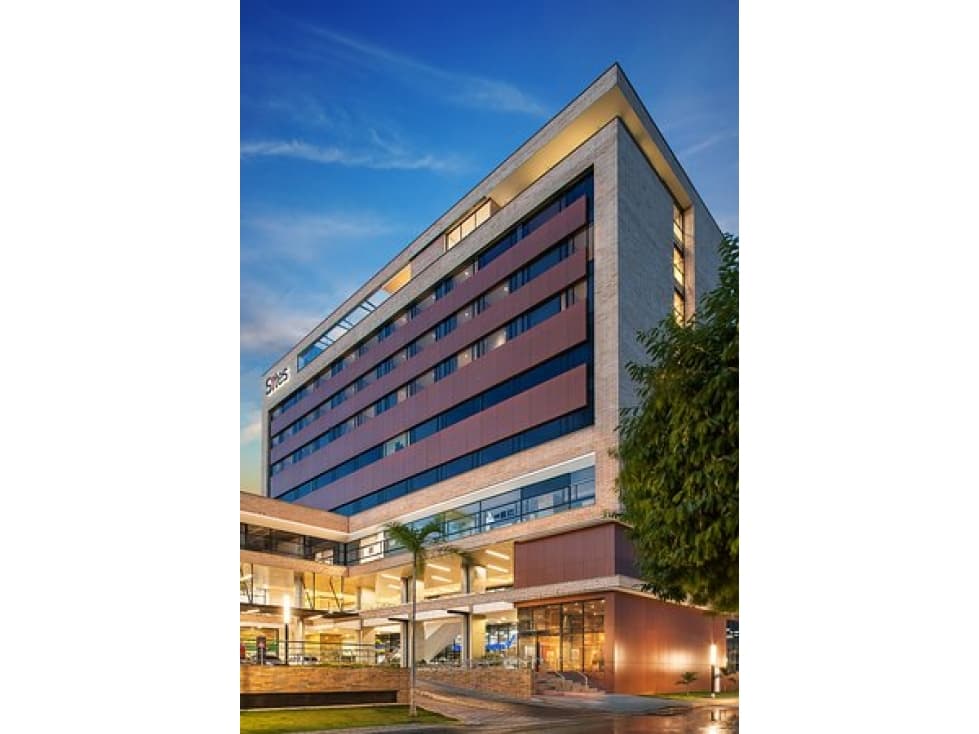 OFICINA EN VENTA O ARRIENDO EN PLACES MALL 58 m2 + PARQUEADERO - 1