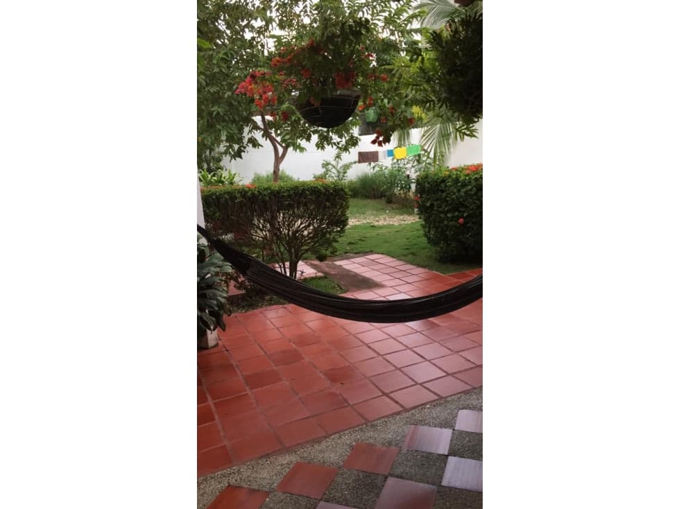 VENDE CASA LOTE CON APARTAMENTO EN LA CASTELLANA 660 M2 - 1