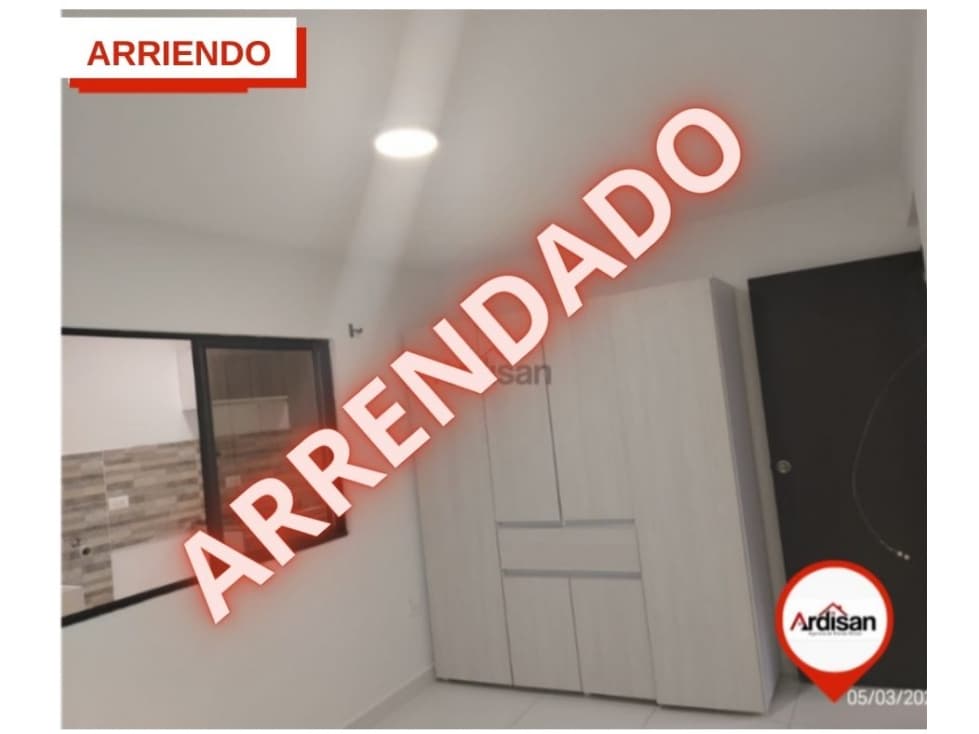 APARTAMENTO CENTRAL EN TERCER PISO - 1