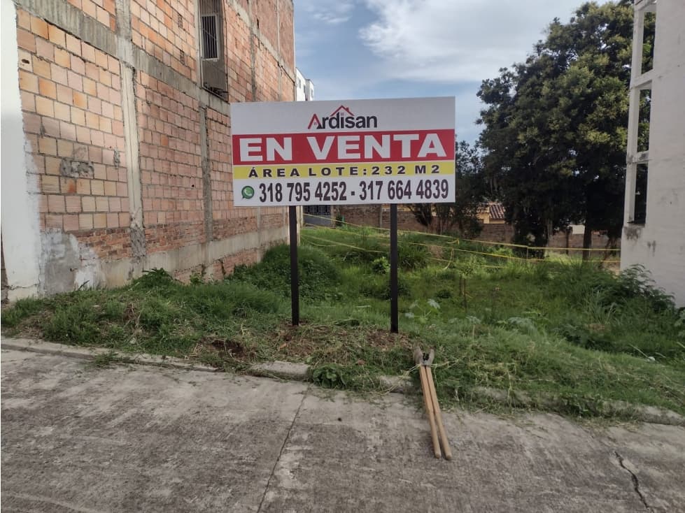 LOTE URBANO DE 232MTS CENTRAL - 1