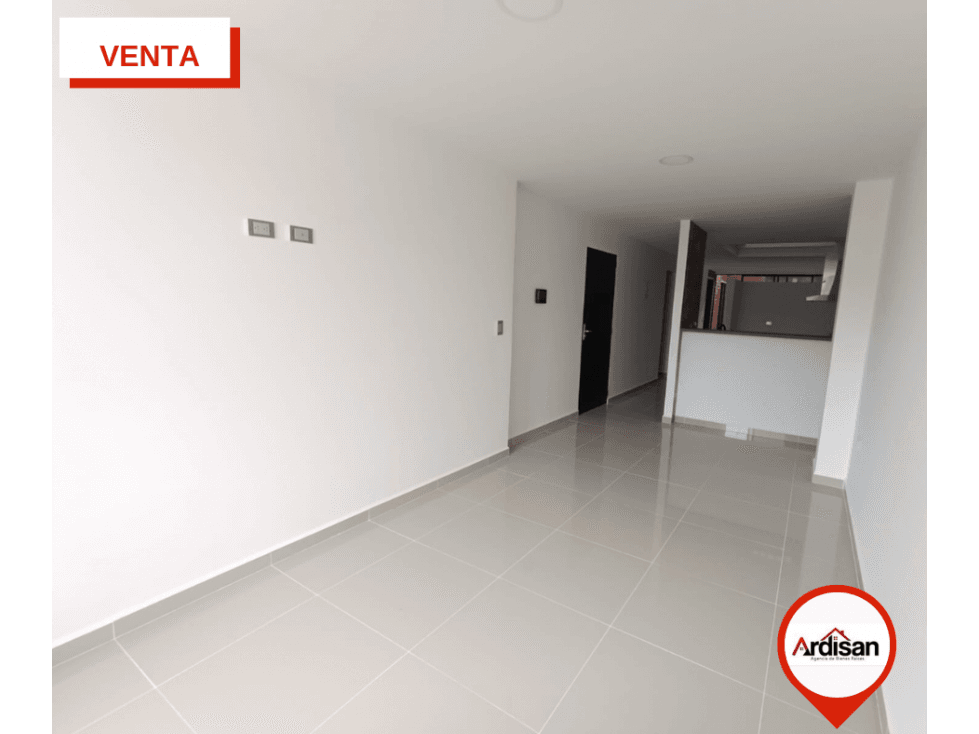 APARTAMENTO PARA ESTRENAR - PRIMER PISO CON PARQUEADERO - 1