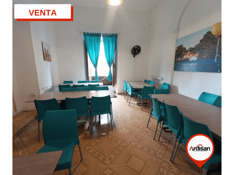 AMPLIA CASA CENTRAL COMERCIAL DE 520MTS APROX - 1