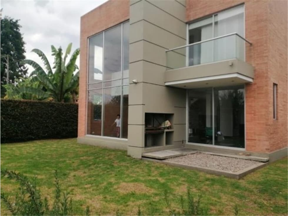 CASA DE 625 METROS, CHIA CUNDINAMARCA - 1