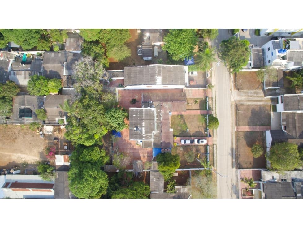 Turbaco Casa Dos Apartamentos y Lote en venta Plan Parejo - 1