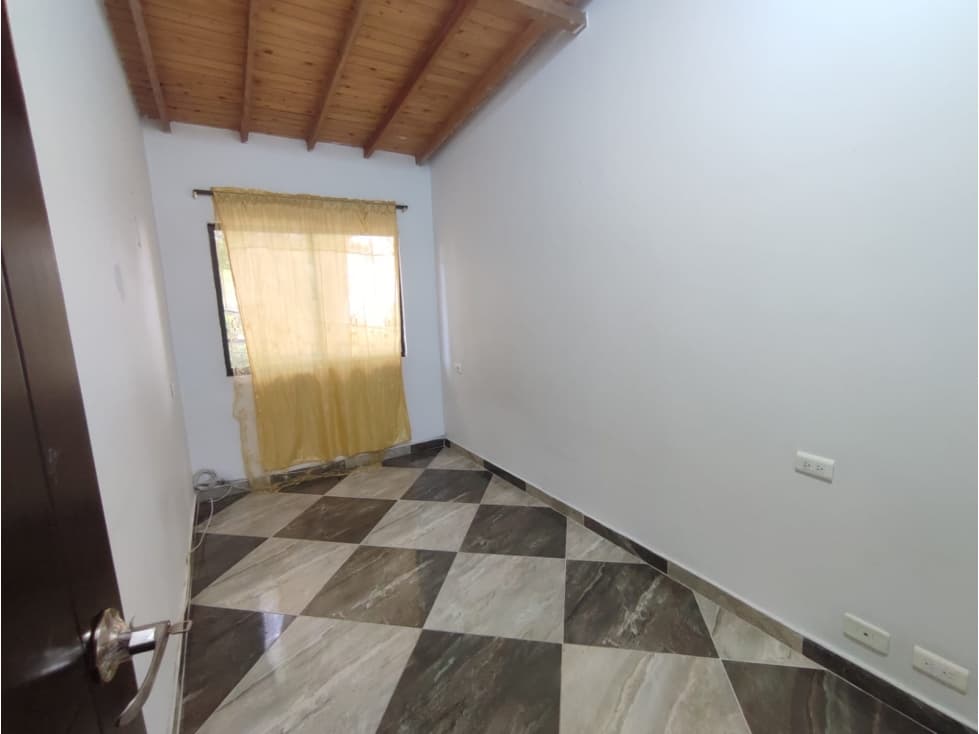 CASA CASTILLA CERCA CANCHA LA MARACANÁ - 1