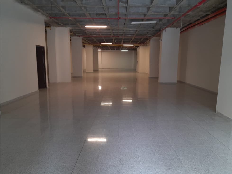 BODEGA CALDAS A DOS CUADRAS DEL PARQUE - 1