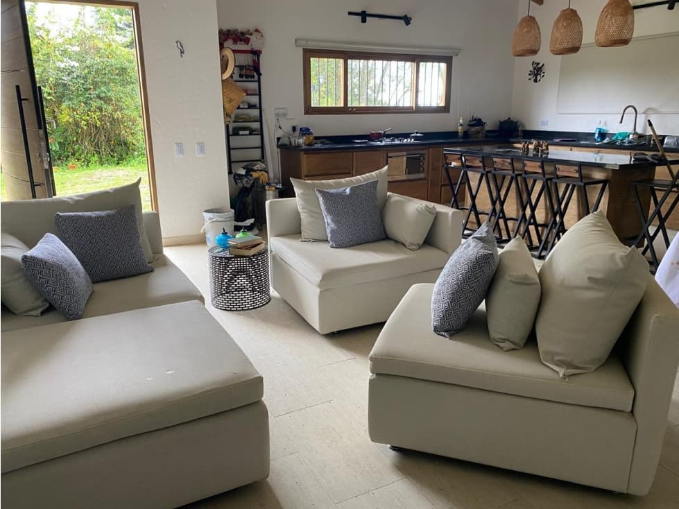 ENCANTADORA FINCA EN VENTA SAN VICENTE ANTES DEL PUEBLO - 1