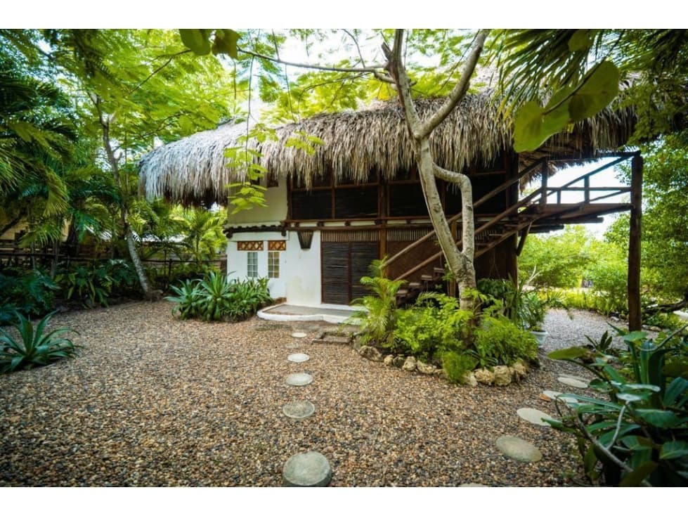 ENCANTADORA CASA DE PLAYA EN VENTA CARTAGENA - 1