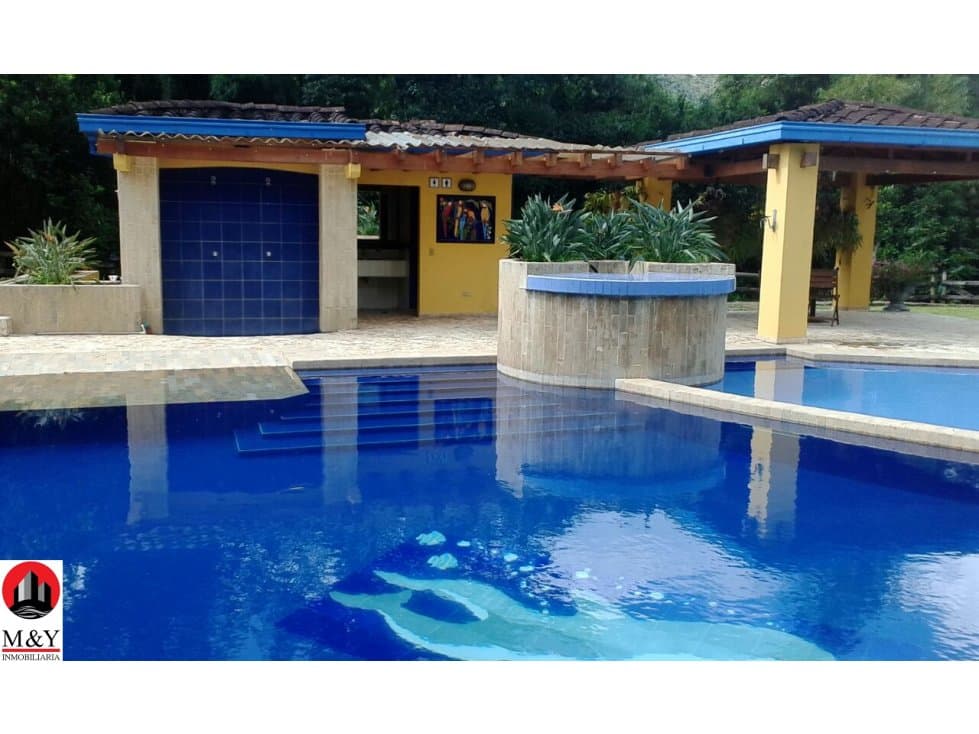 Alquiler de Finca de Recreo en Barbosa Antioquia - 1