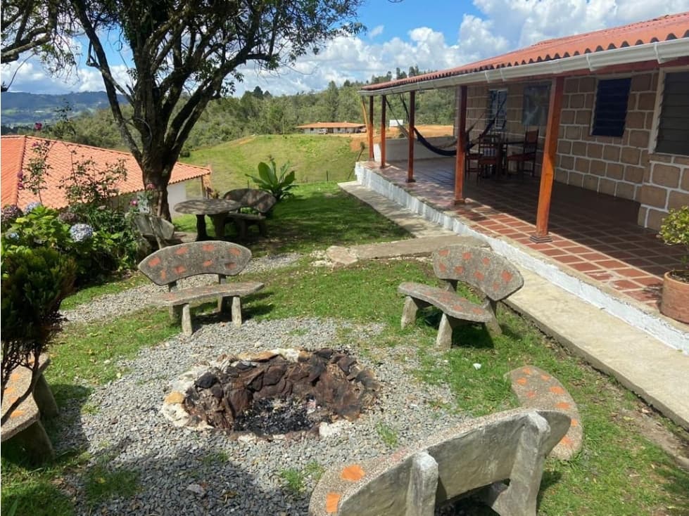 Alquiler de finca de recreo en Guarne Antioquia por día de sol y fin - 1