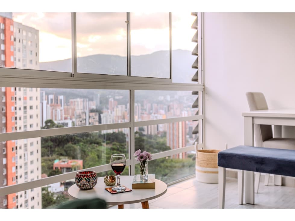 Alquiler de Apartamento Amoblado en sabaneta por noche y por mes - 1