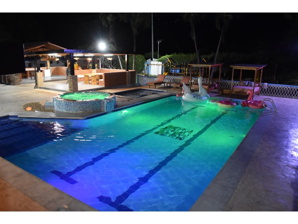 Alquiler de Fincas de Recreo en Santa Fe de Antioquia - 1