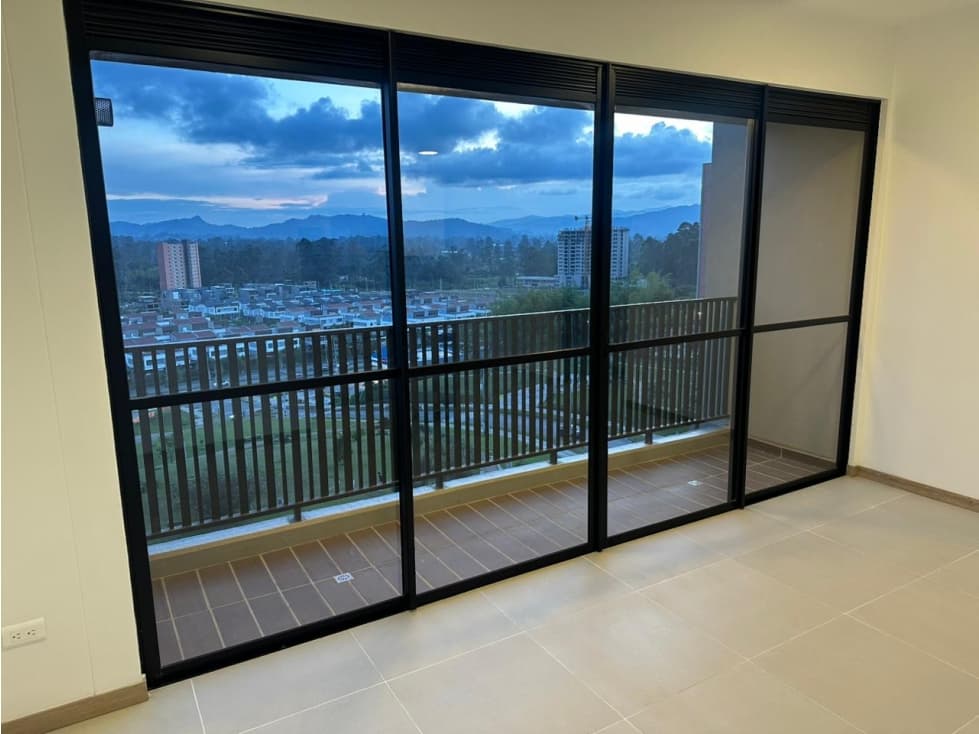 Se Arrienda Moderno Apartamento En Rionegro - 1