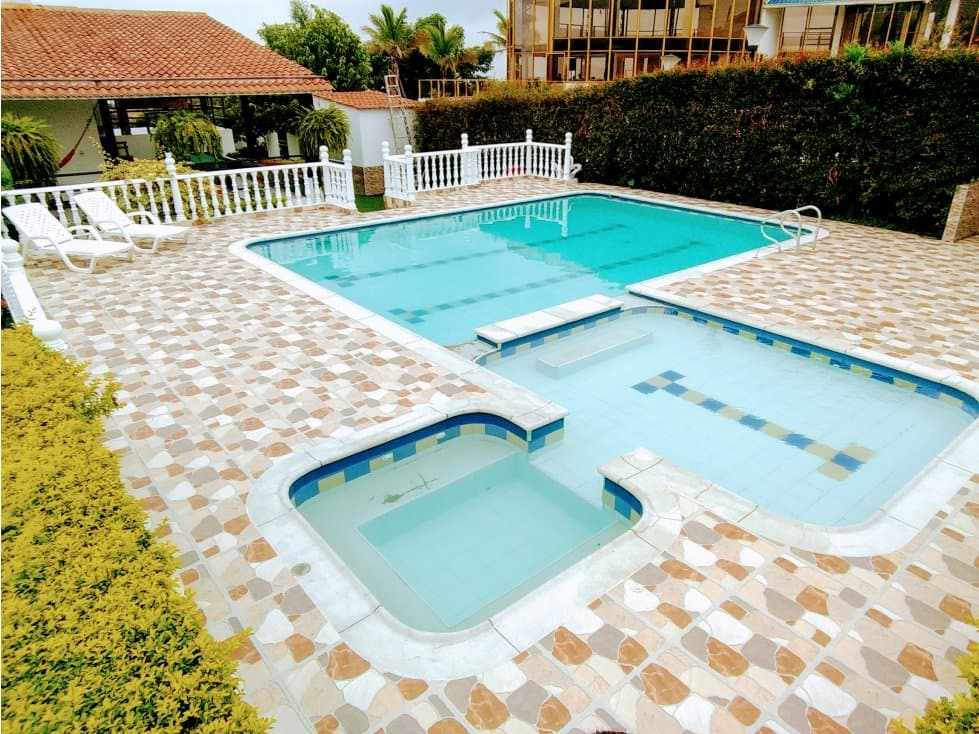 Alquiler FINCA Villa Yudy - Chinauta Cundinamarca - 1