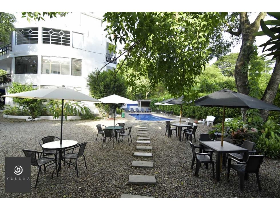 Venta de hotel y predio Apulo Cundinamarca - 1