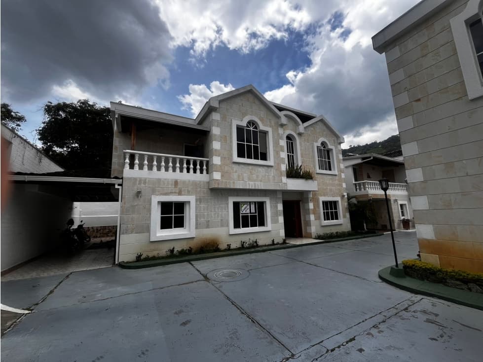 VENDO CASA BUCARAMANGA - 1