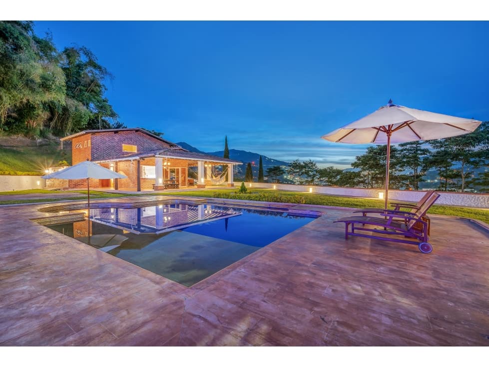 Finca en Copacabana - 1