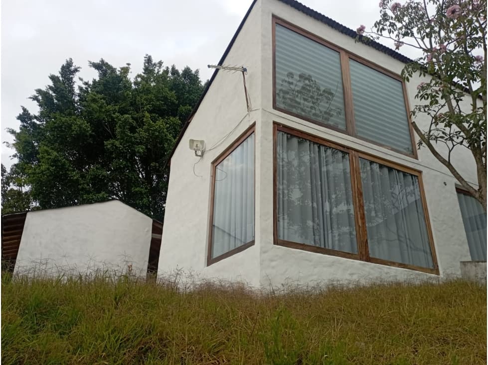 VENDO LINDA CASA EN ZONA RURAL DE CHOACHI - 1