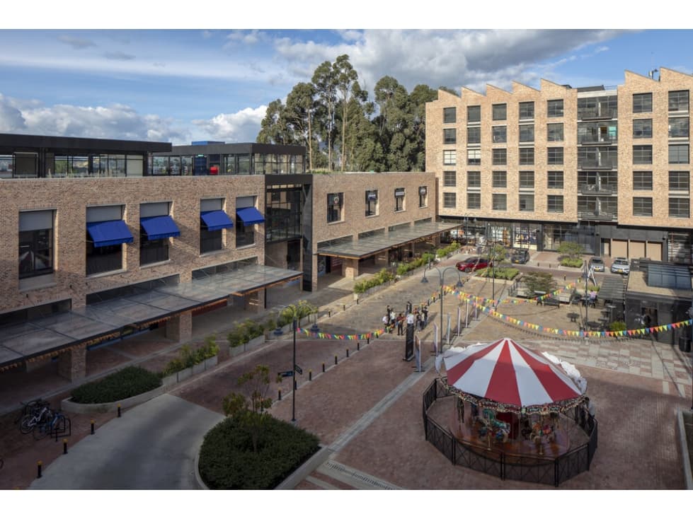 RENTO LOCAL COMERCIAL 36M2 + BAÑO DISTRITO LOCAL SAN ROQUE CHÍA - 1