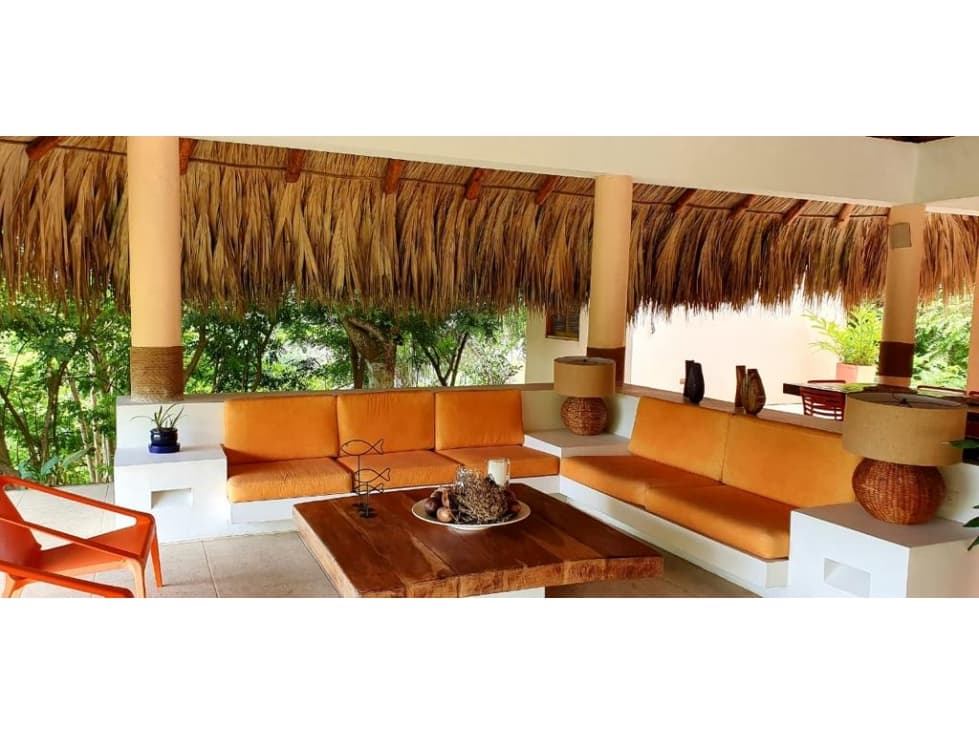 EXCLUSIVA CASA PALOMINO - 1