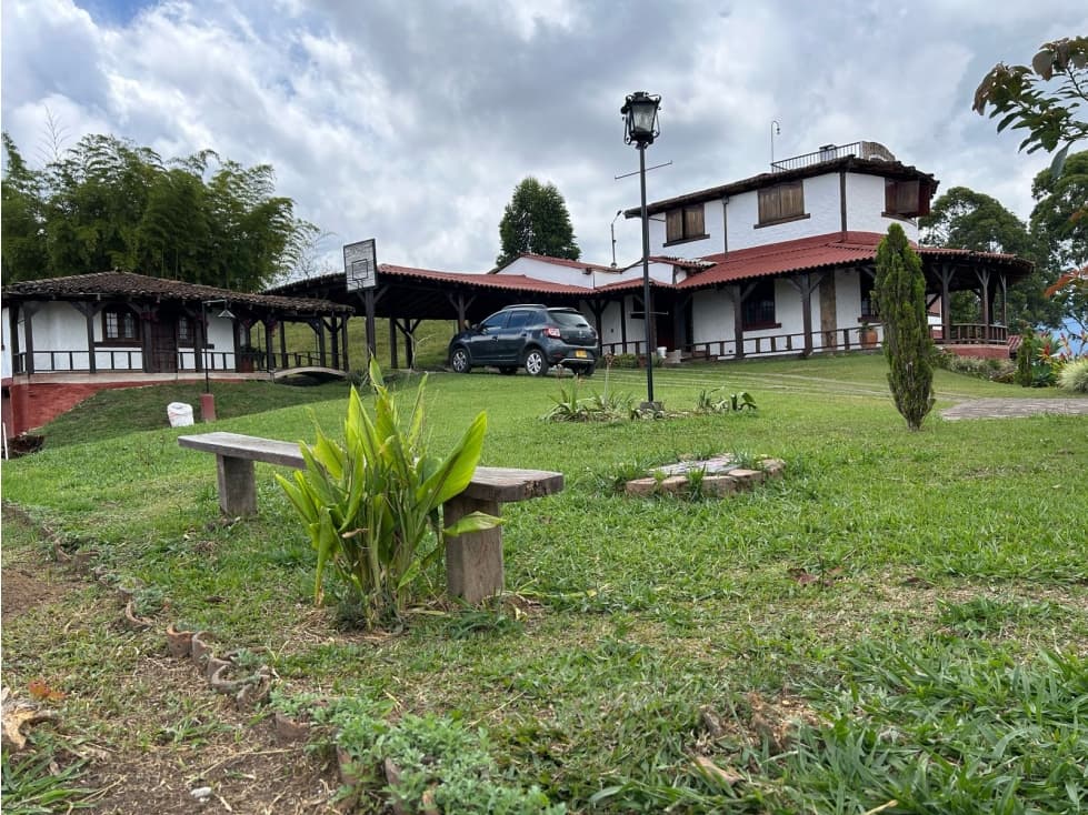 SE ARRIENDA CASA CAMPESTRE EN CONDOMINIO - CIRCASIA - 1