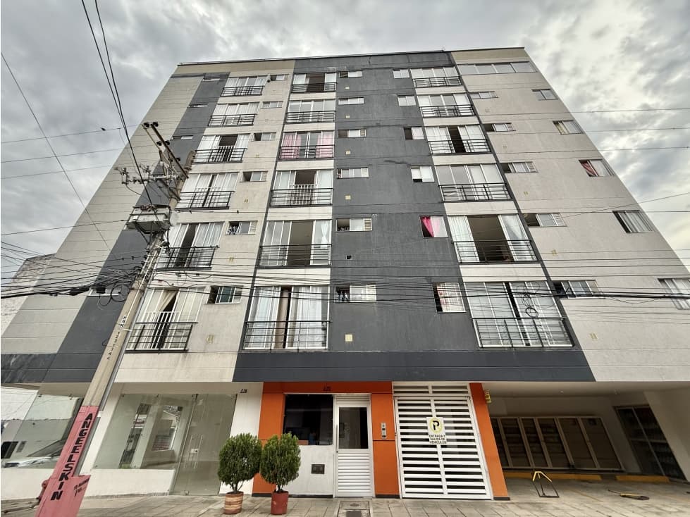 VENTA APARTAMENTO EN BARRIO ALTAMIRA, FLORIDABLANCA - 1