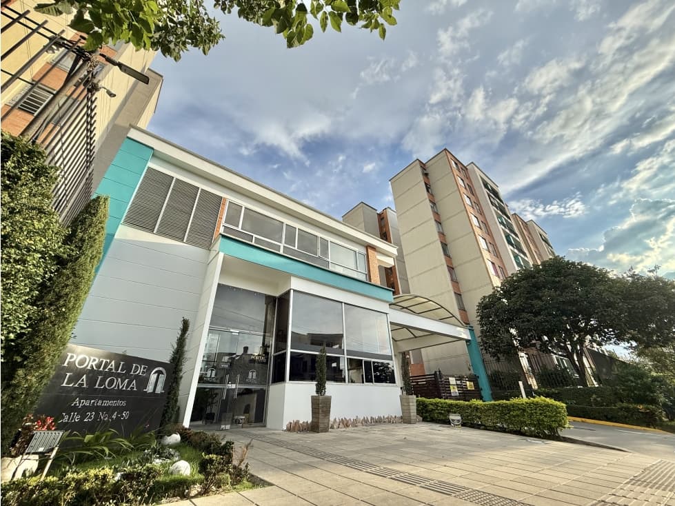 APTO REMODELADO DE 67.68 M2 EN PASEO DEL PUENTE. - 1