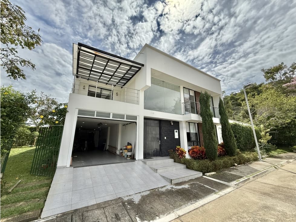 INVIERTE Y DISFRUTA DE TU CASA DE CAMPO - 1