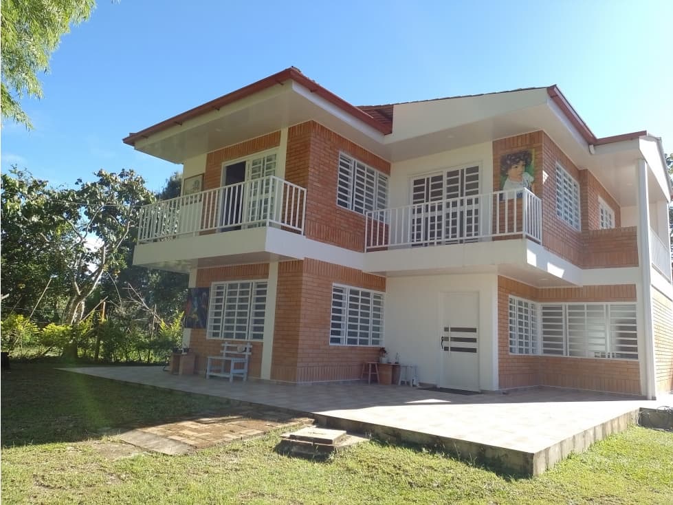 VENTA DE FINCA EN SAN AGUSTIN - HUILA- DOS PISOS - 1