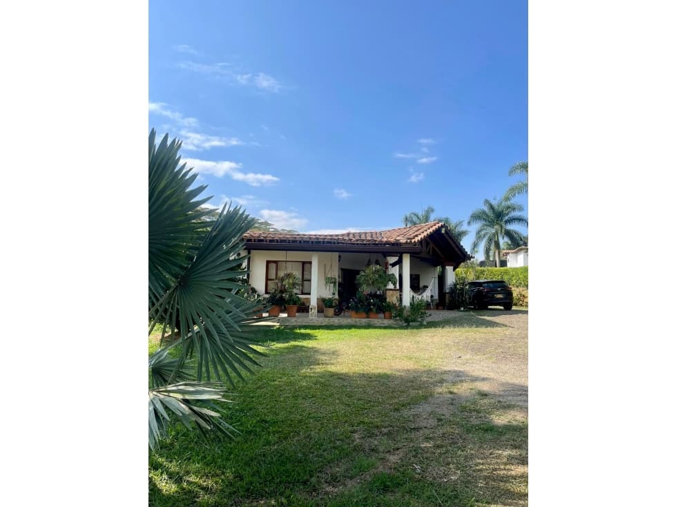 Finca para la venta en Copacabana - 1